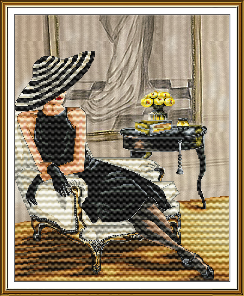 CP2368 In the style of Coco Chanel